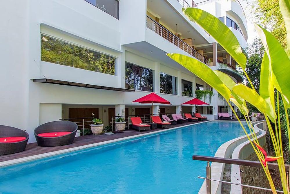 Nunamkhalu Private Villa And Spa 누사두아 외부 사진