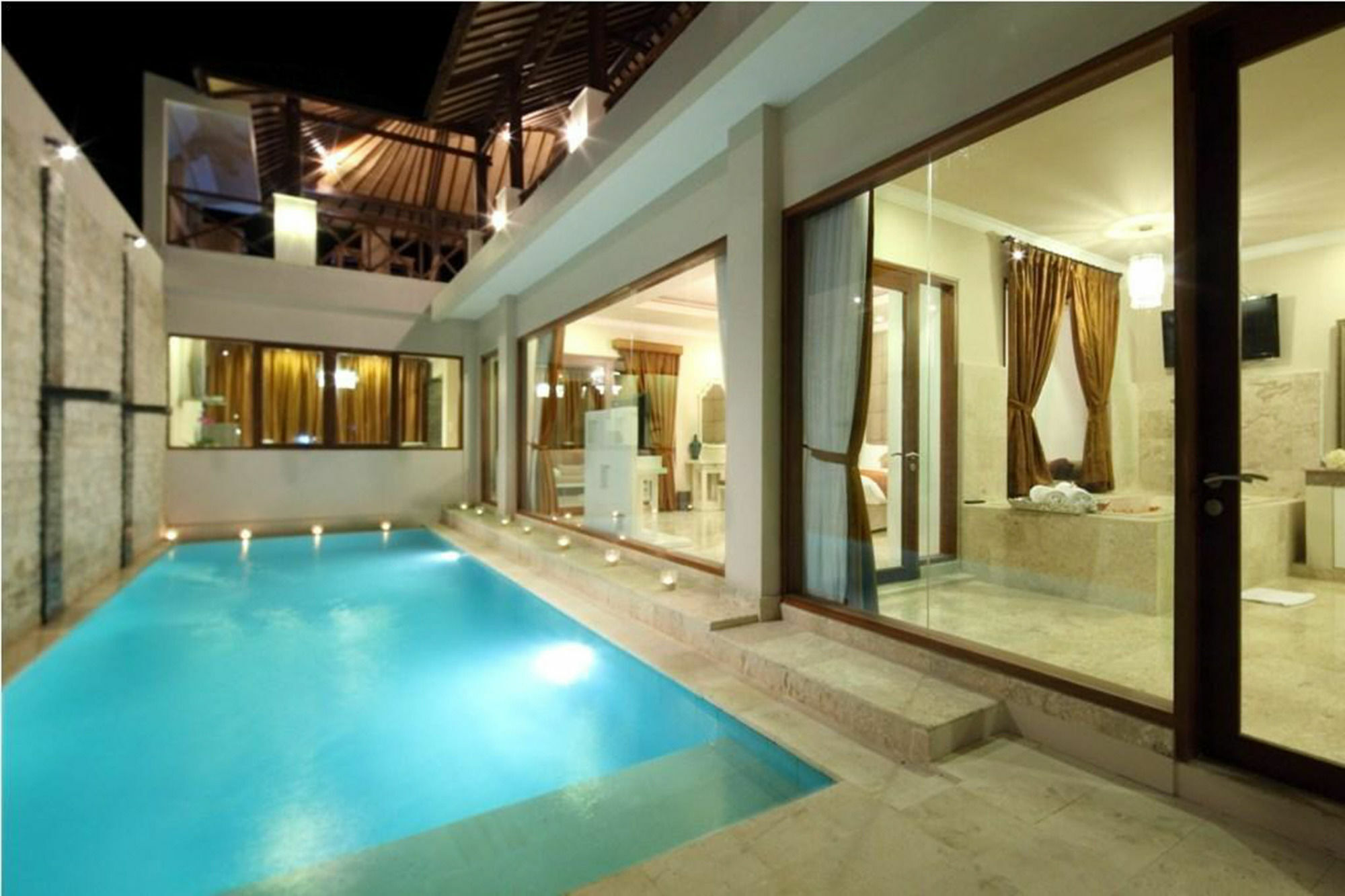 Nunamkhalu Private Villa And Spa 누사두아 외부 사진