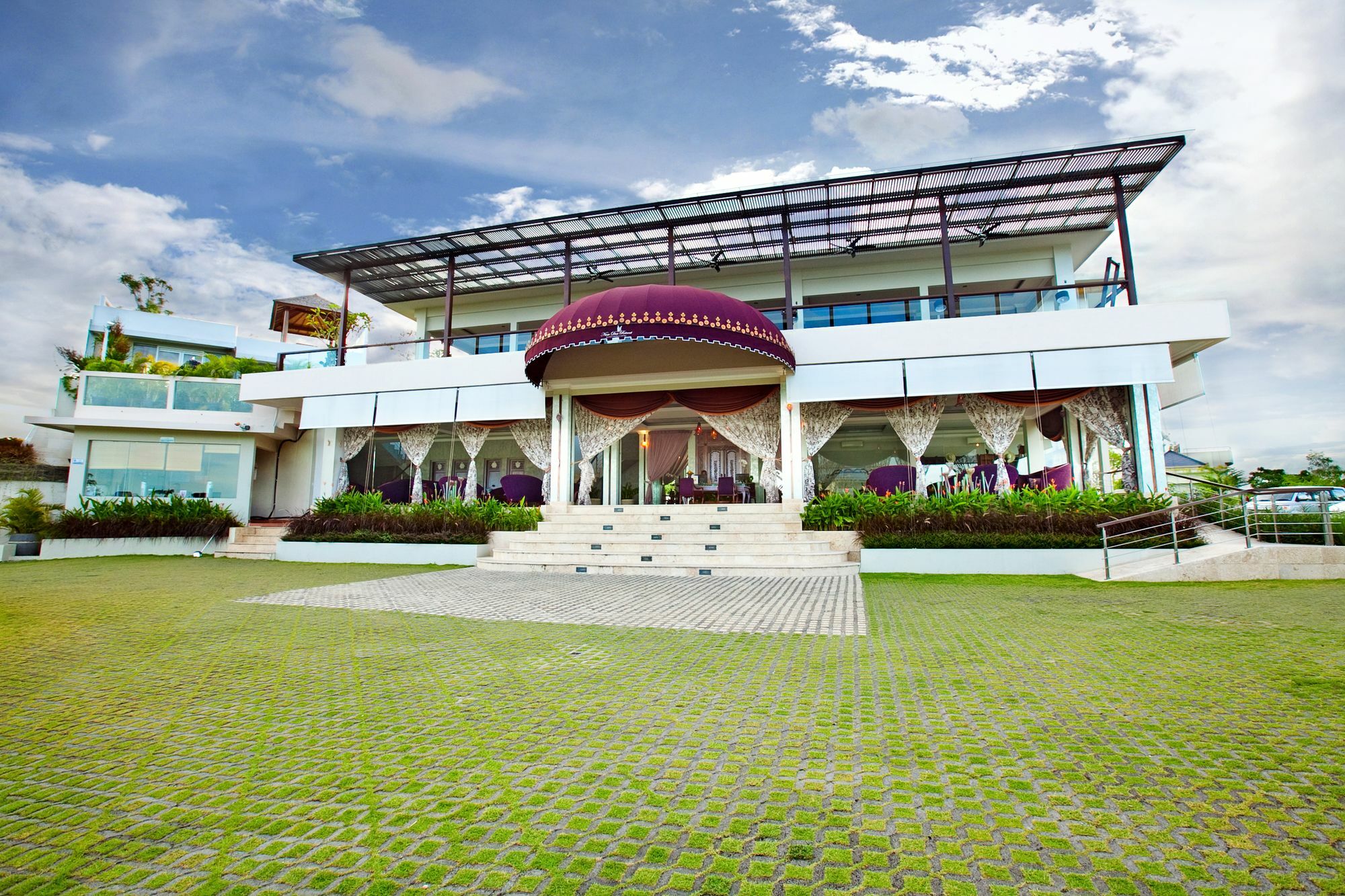 Nunamkhalu Private Villa And Spa 누사두아 외부 사진