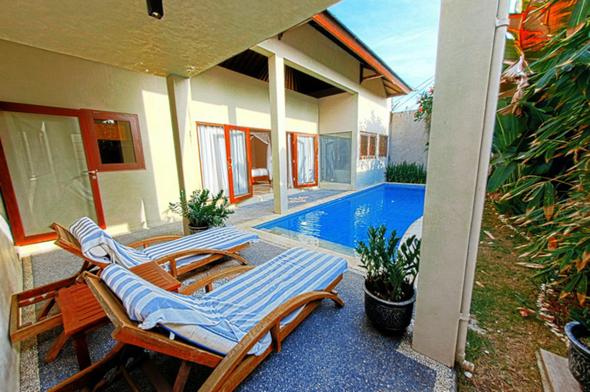 Nunamkhalu Private Villa And Spa 누사두아 외부 사진